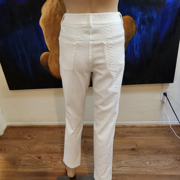 Eric Snakeskin Pattern Stretchy Ankle Pants, White, Size 10 - Picture 5 of 12